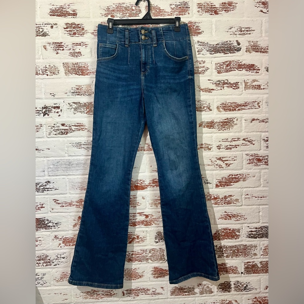 Lee Flare Jeans High Rise Bootcut Dark Wash Faded Two Button Fly Size 8 Medium